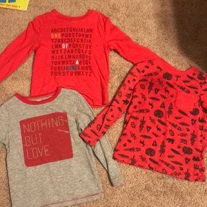 3 long sleeve Old Navy Boys shirts